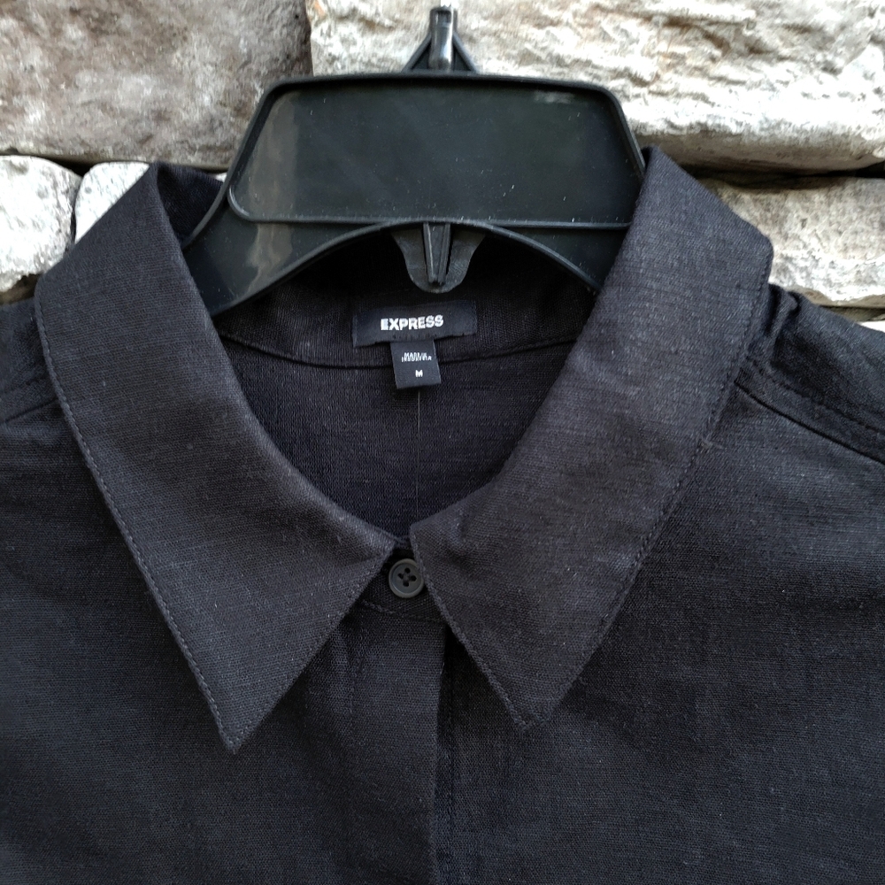 Express Sleeveless Portofino Shirt - Picture 2 of 6